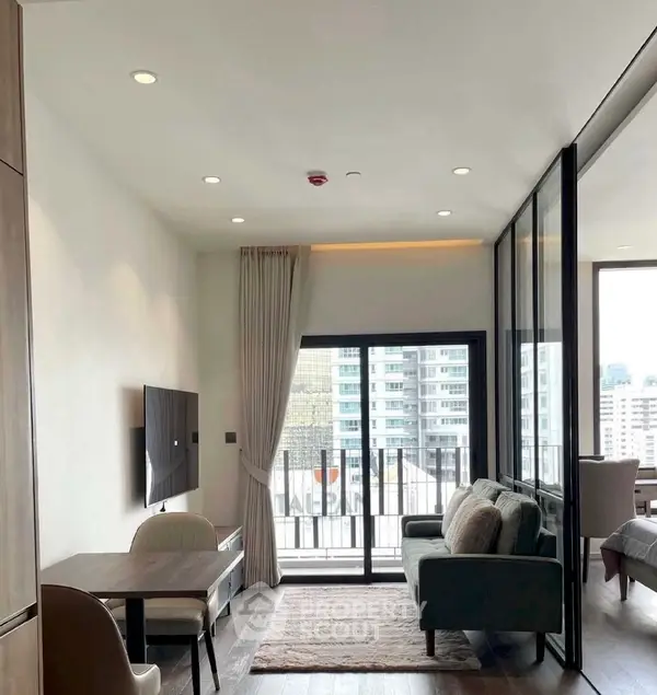 image_rental-30989319