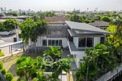 image_rental-30002286