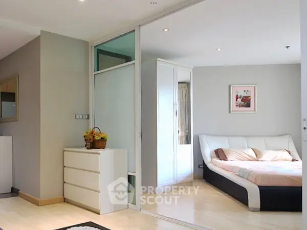 image_rental-30817932