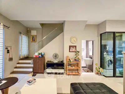 image_rental-27280999