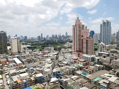 2 Bedrooms Condo at The Lumpini 24-5