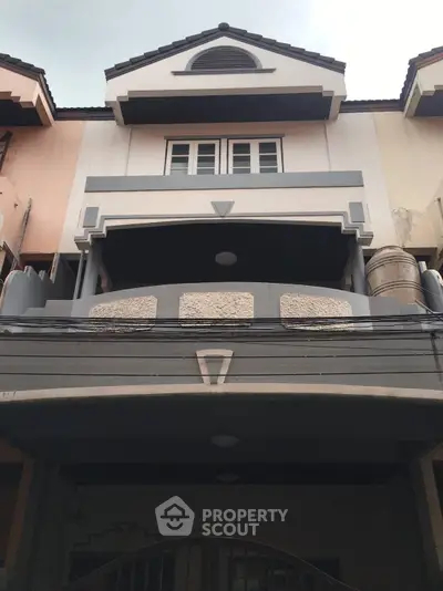 image_rental-27116695