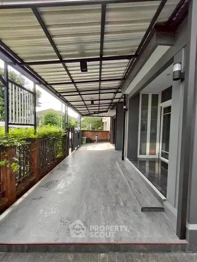 image_rental-31747969