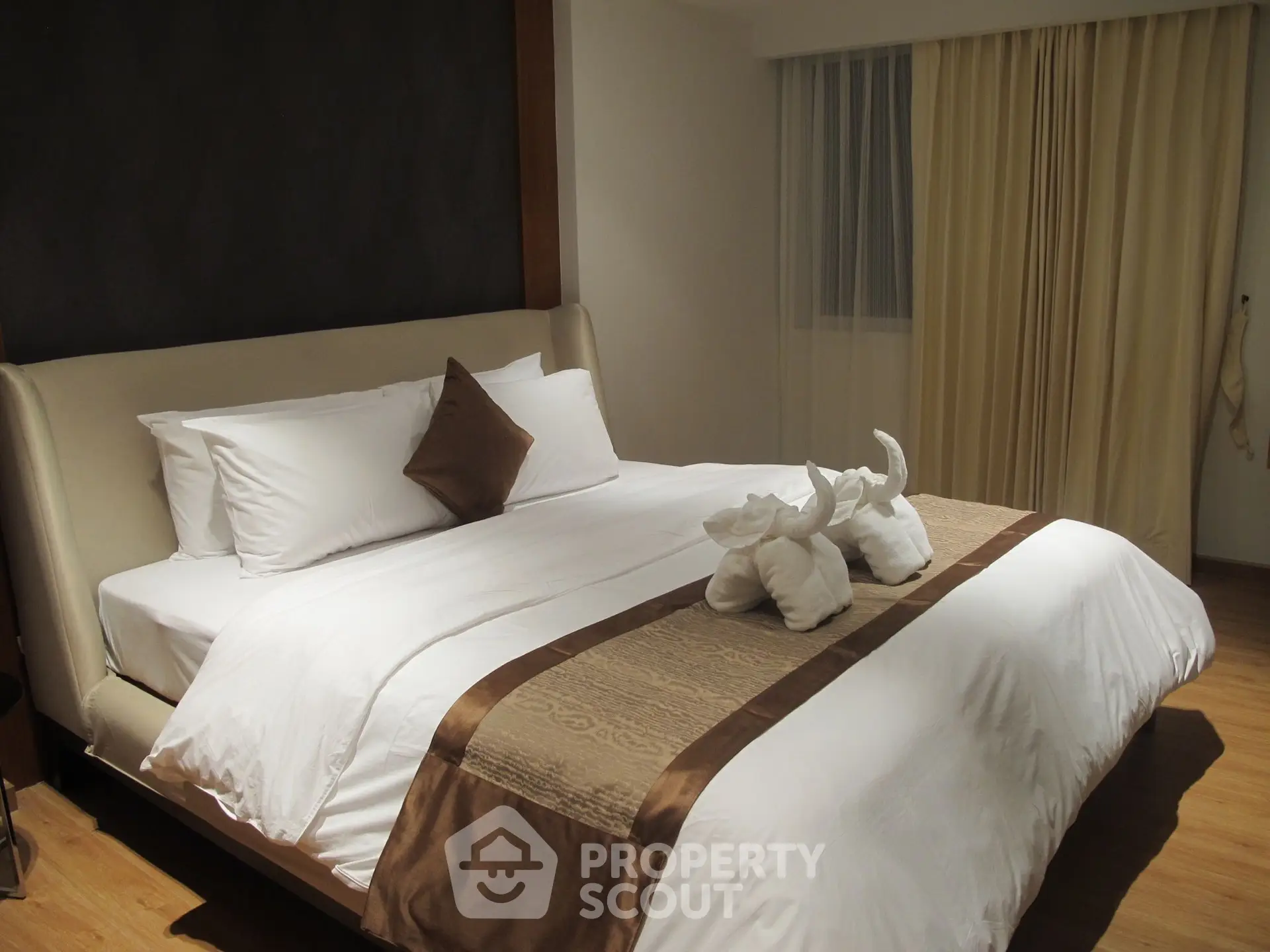 2-BR Condo close to Kalim