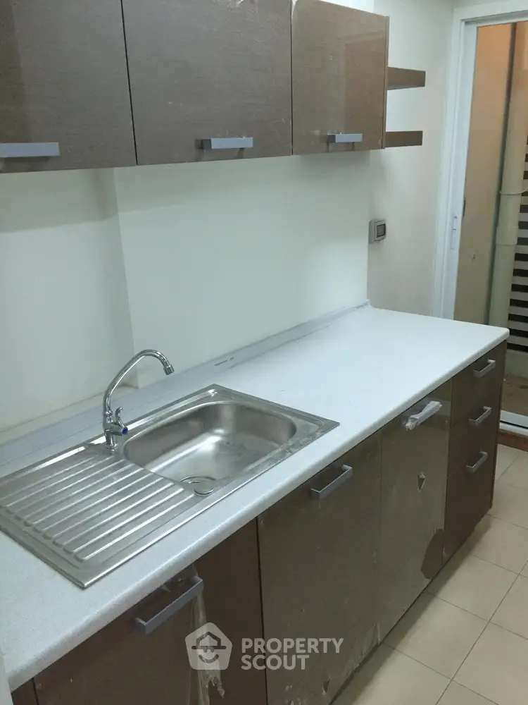  2 Bedrooms Condo at Bliz Condominium พระราม 9 หัวหมาก-8