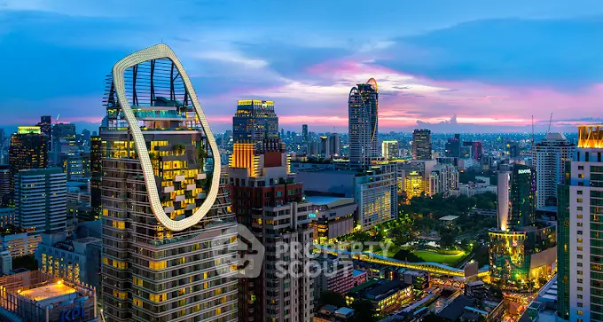 Q Chidlom - Phetchaburi