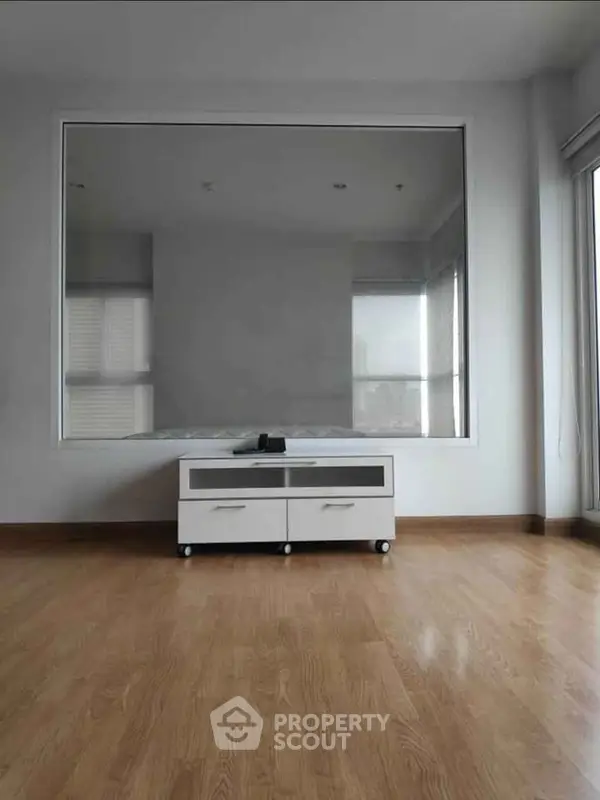 image_rental-4858162