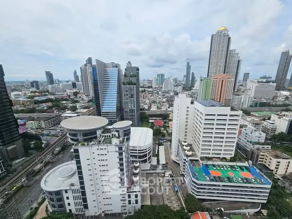 Stunning cityscape view showcasing modern skyscrapers and vibrant urban landscape.