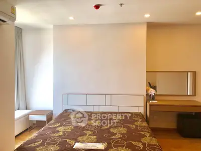  1 Bedroom Condo at Ideo Q Chidlom Phetchaburi-2