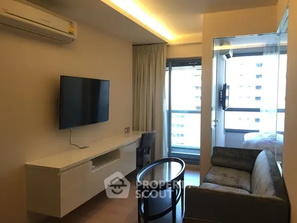 image_rental-5264140