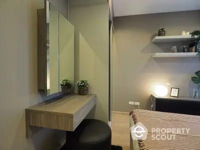  2 Bedrooms Condo at Ideo Sathorn Tha Phra-2