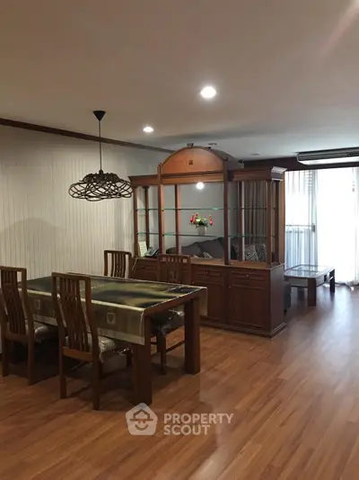 image_rental-4661062