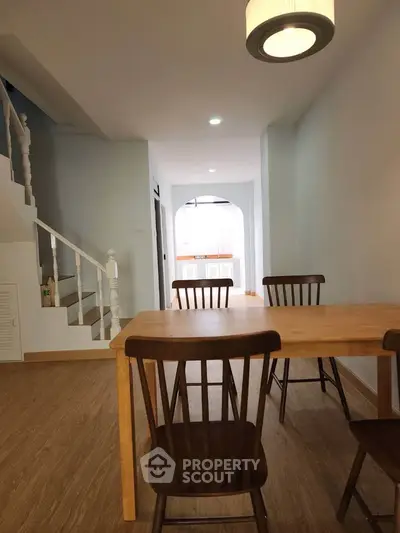 image_rental-29041154