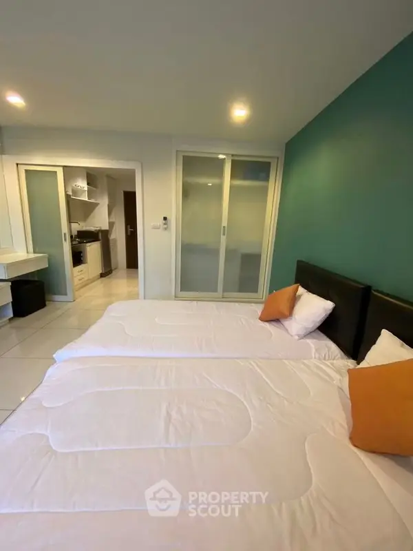image_rental-12212378