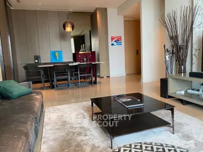 Luxurious modern living room with elegant decor and spacious layout, perfect for relaxation and entertainment.