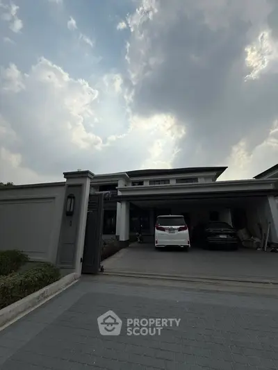 image_rental-28697602