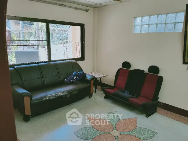 image_rental-8486147