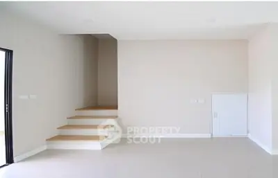 image_rental-13138944