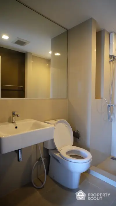  1 Bedroom Condo at Chambers Chaan Ladprao Wanghin-3