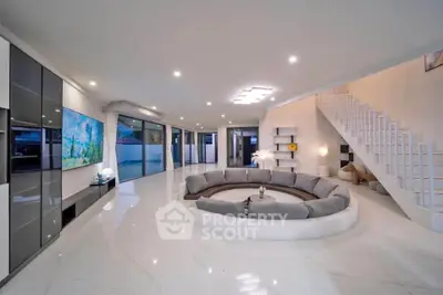 image_rental-30410371