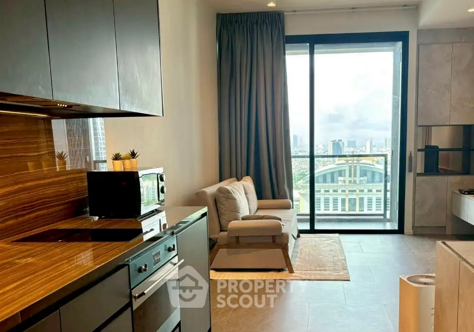 Screenshot 2569-03-13 at 22.06.29.jpg