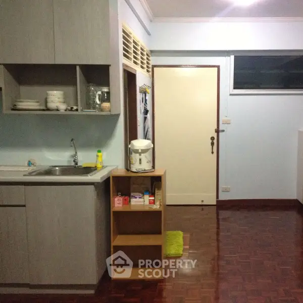 image_rental-4166383