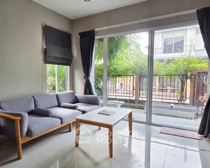 image_rental-30526417