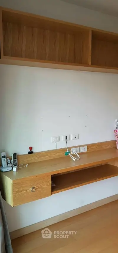  2 Bedrooms Condo -5
