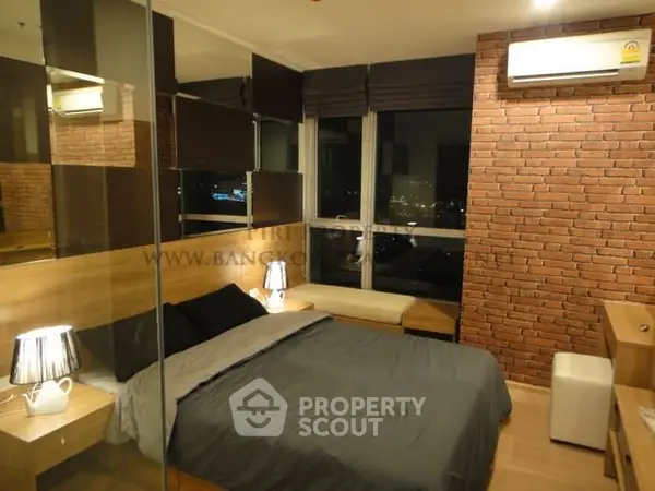 image_rental-5255474