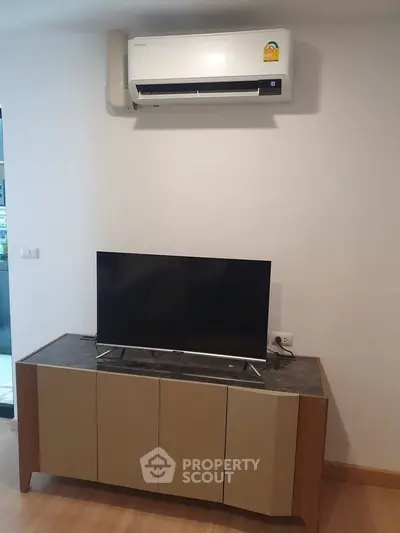 image_rental-28746479