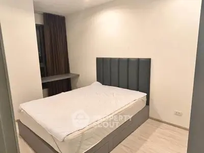 Modern bedroom with minimalist design and cozy atmosphere