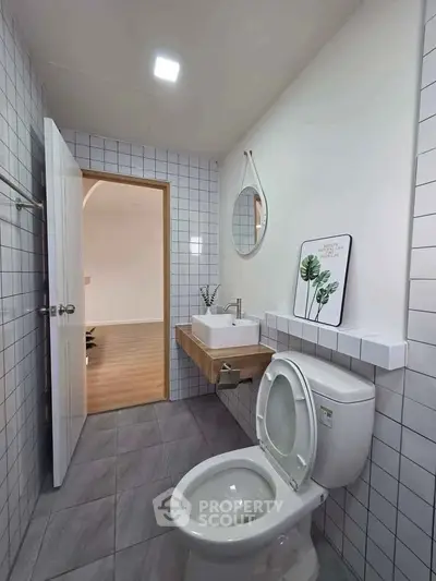Modern bathroom with stylish fixtures and minimalist decor