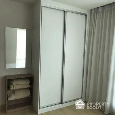  2 Bedrooms Condo  Storage