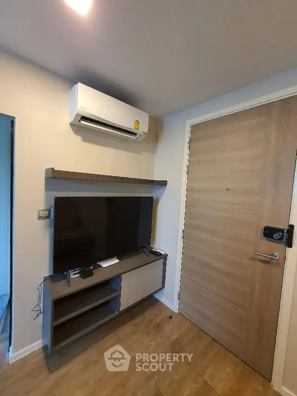 image_rental-8474403