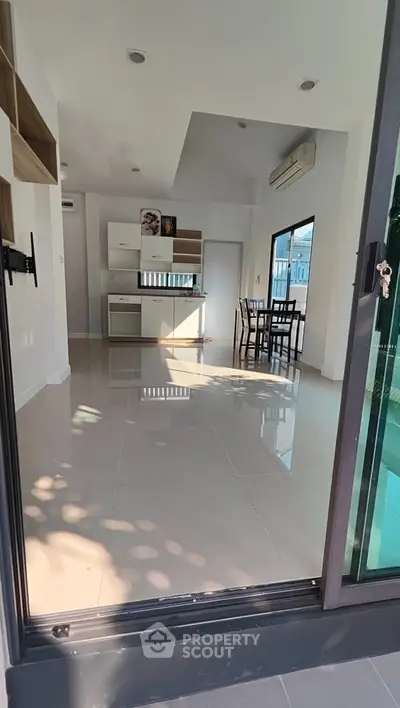 image_rental-31117116