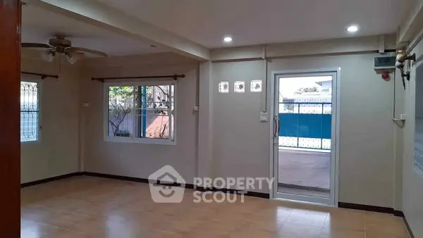 image_rental-28061384