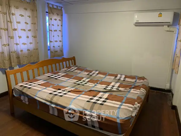 image_rental-10187886