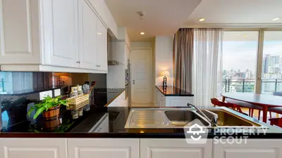  2 Bedrooms Condo at Royce Private Residence Sukhumvit 31-5