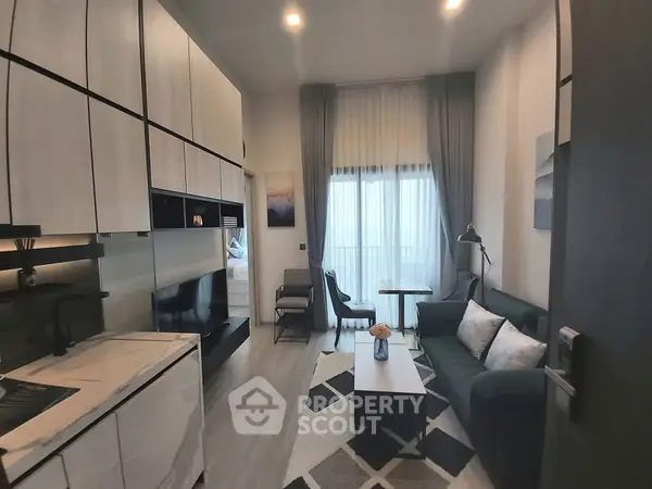 image_rental-28043638