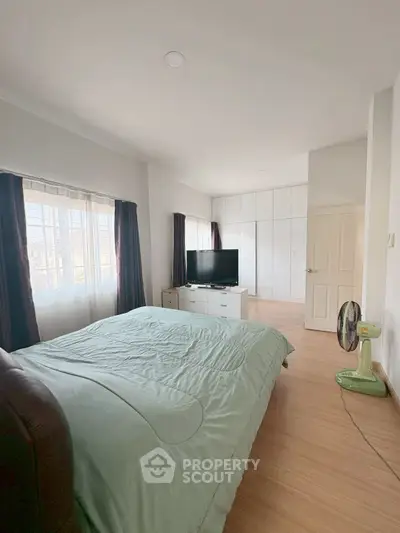 image_rental-29563773