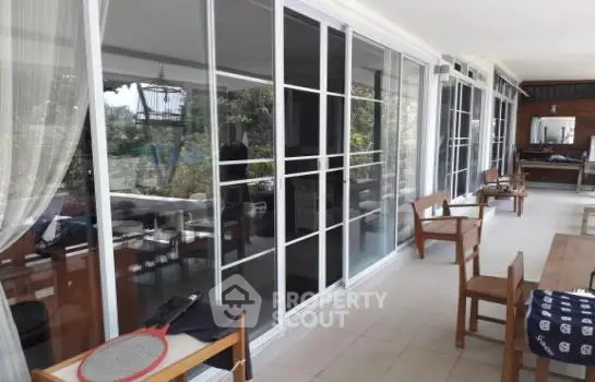 image_rental-8860626