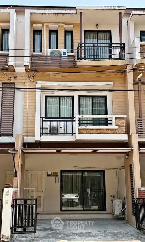 image_rental-31259113