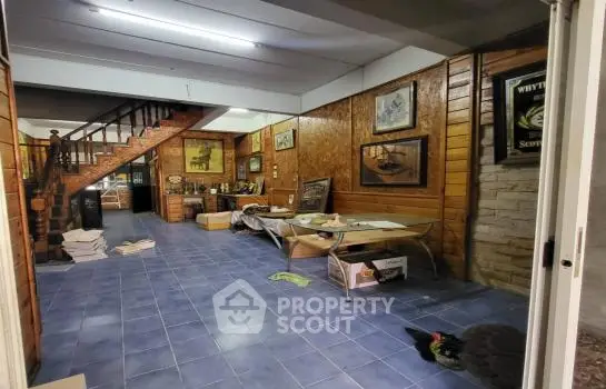 image_rental-13893978