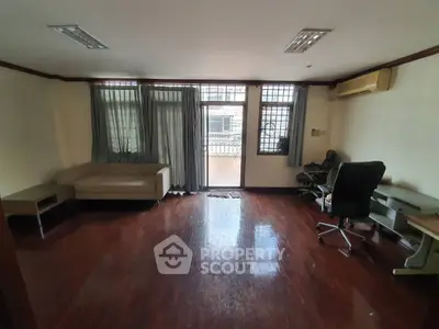 image_rental-26969436