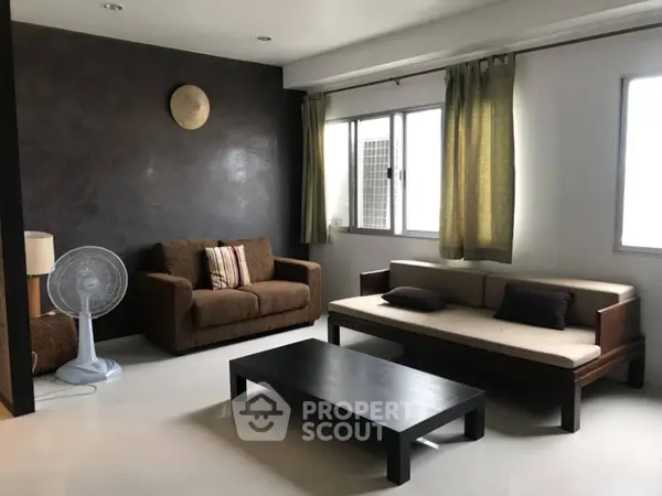 image_rental-8977310