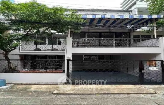 image_rental-12589816