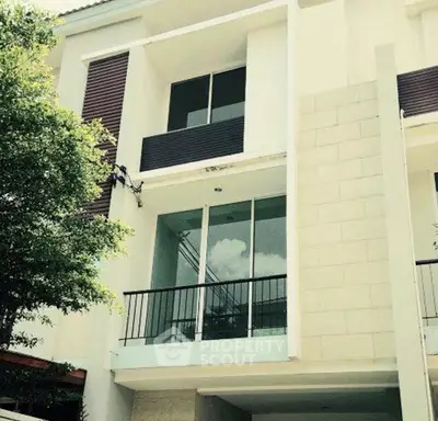 image_rental-31104241