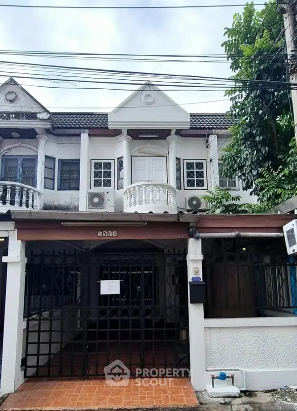 image_rental-27516167