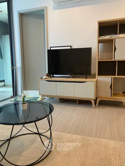  1 Bedroom Condo at Life Sukhumvit-4