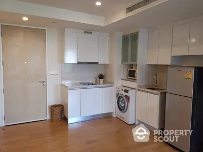  1 Bedroom Condo at Collezio Sathorn Pipat-3